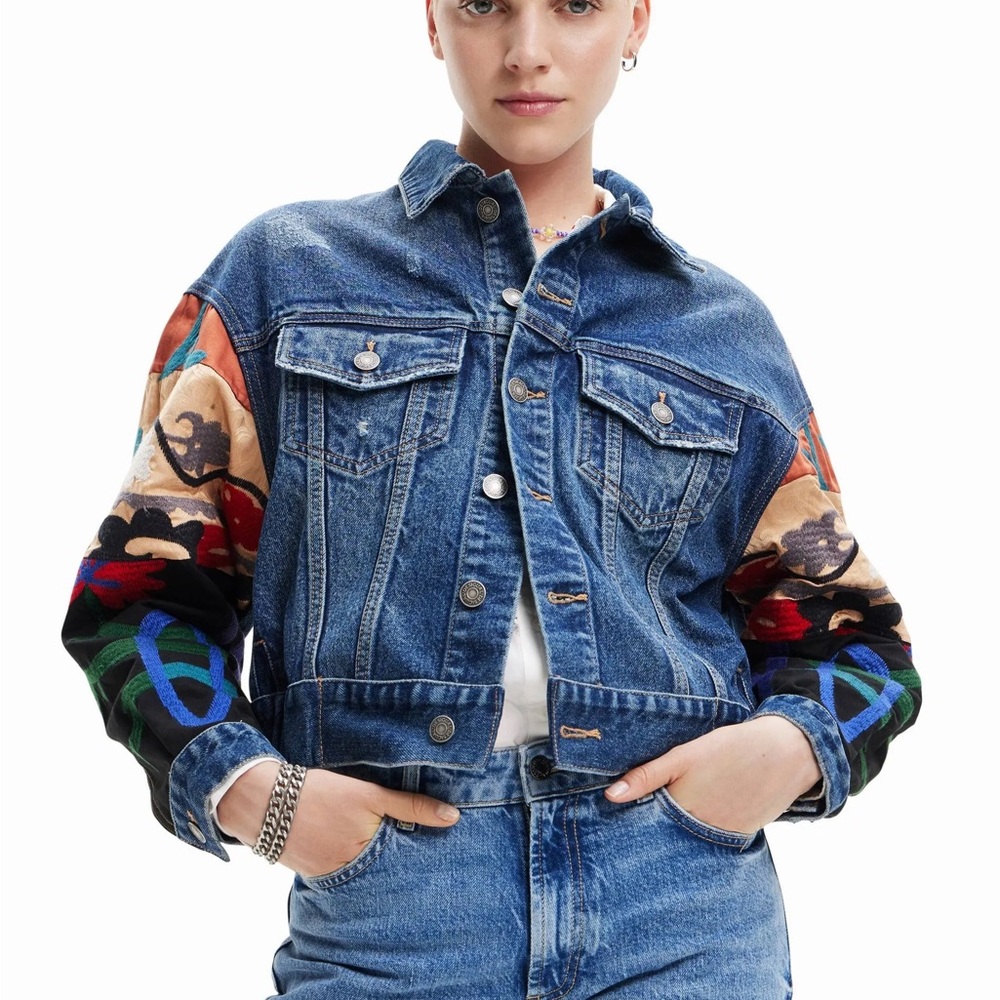 Size M NWT Desigual Sebastiana Denim Jacket - Picture 2 of 16